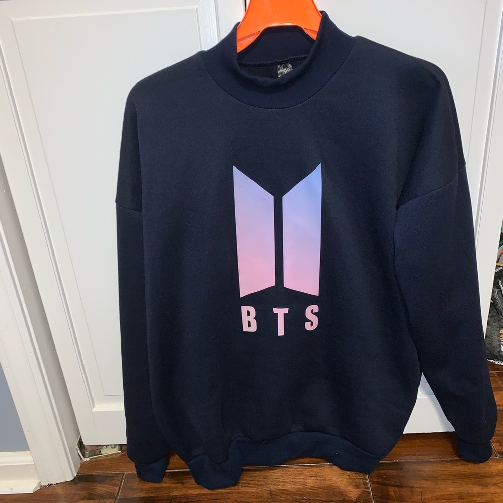 BTS/Bangtan Sonyeondan sweatshirt